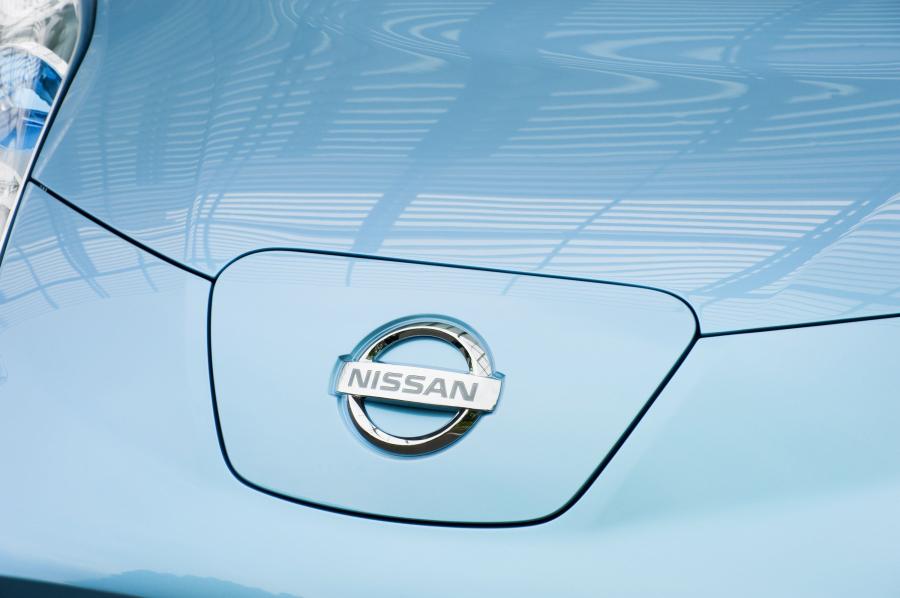  Nissan Leaf 2010 года  (фото 24 из 77)